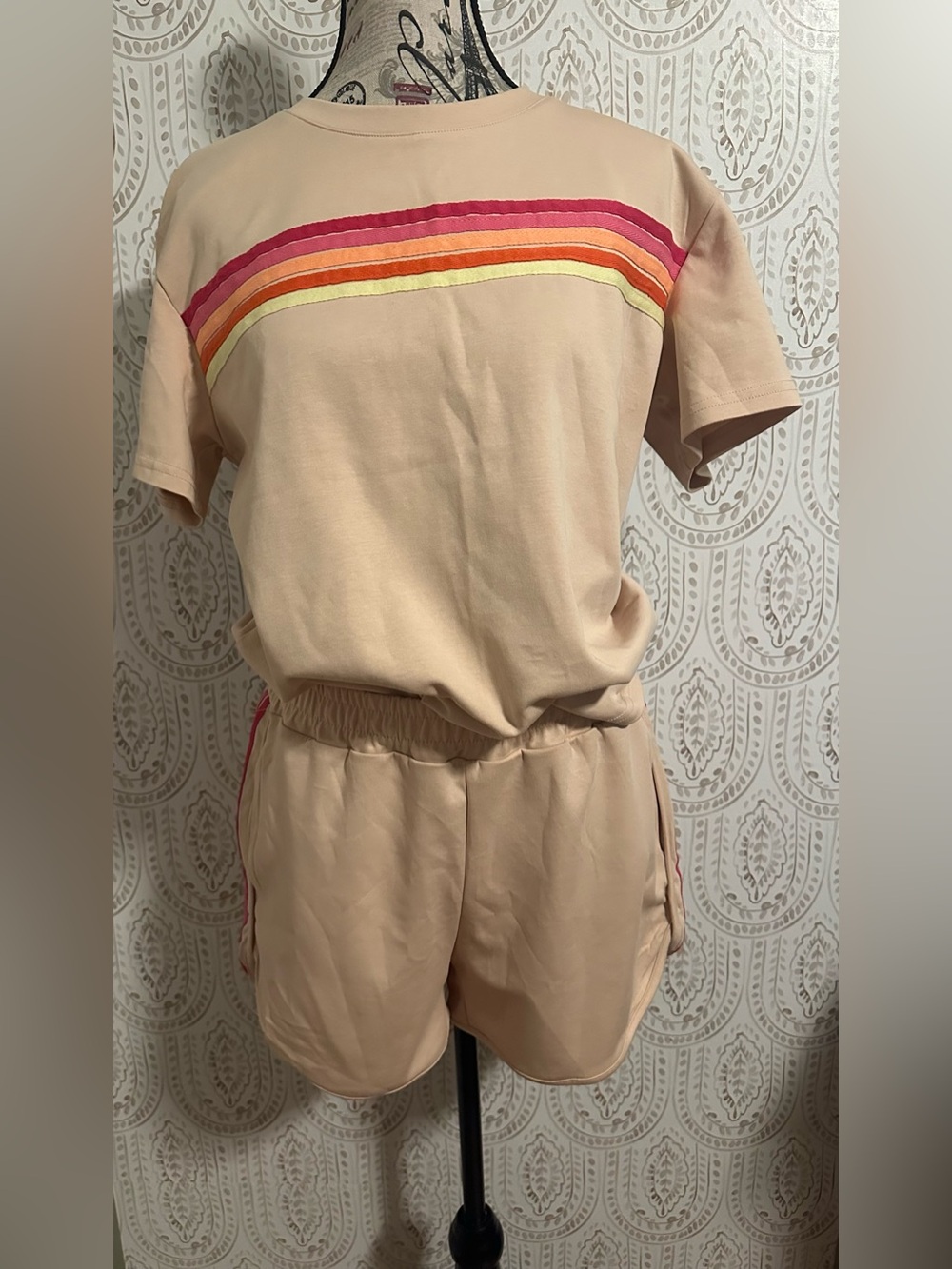 Women’s Beige Athletic Shorts - Casual Elastic-Waist Sports Shorts